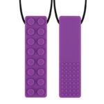 bitting-toy-neclace-Lego-Piece-for-all.jpg