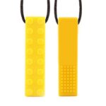 bitting-toy-neclace-Lego-Piece-for-all.jpg